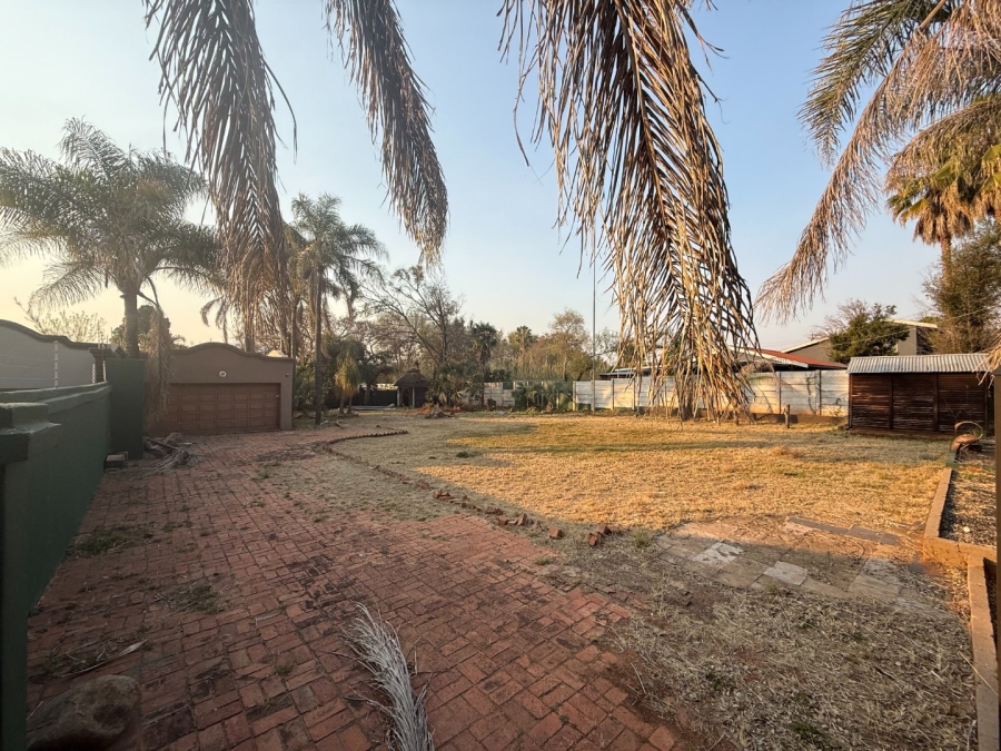  Bedroom Property for Sale in Meerhof North West